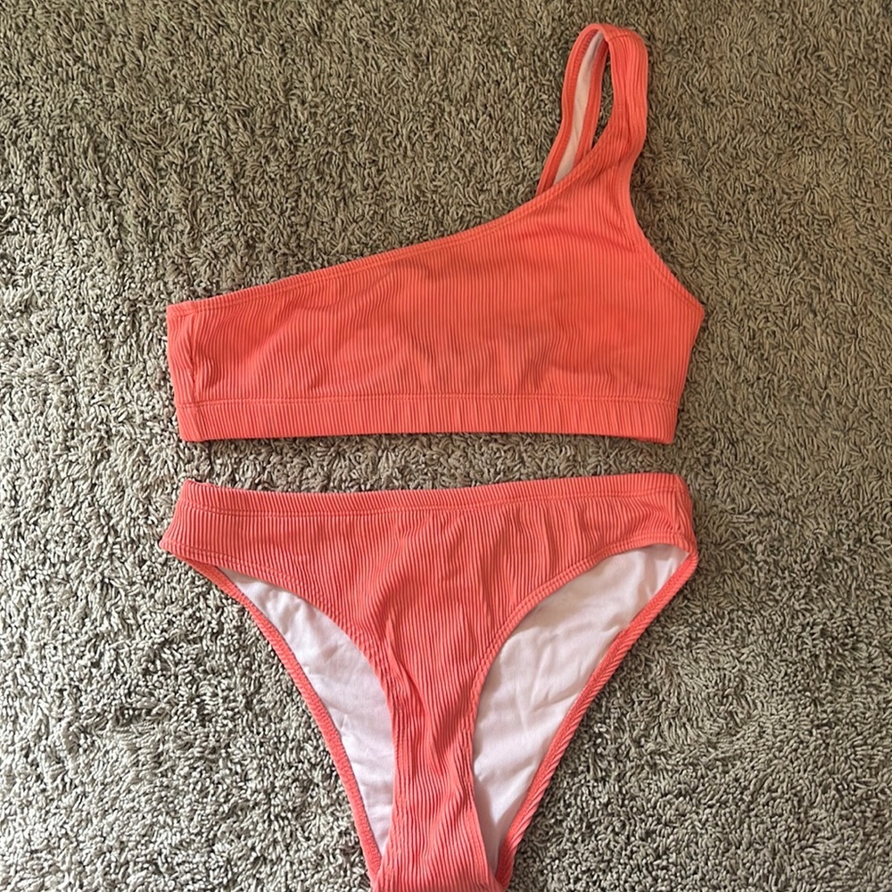 High waisted bikini!